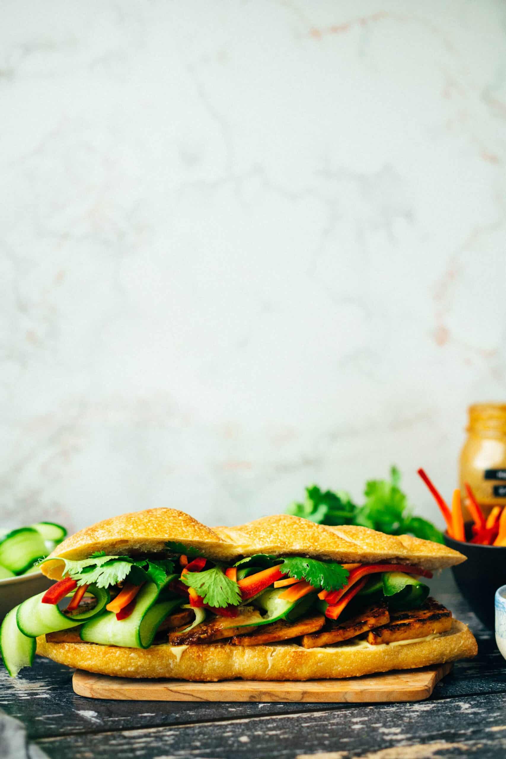 Vietnamesisches Bánh Mi Sandwich vegan 25 Minuten — VEGANE VIBES