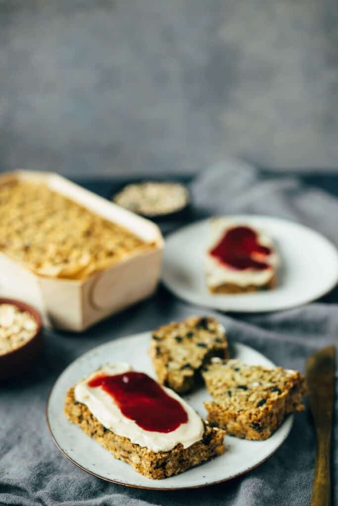 gluten free bread (oil free & vegan)