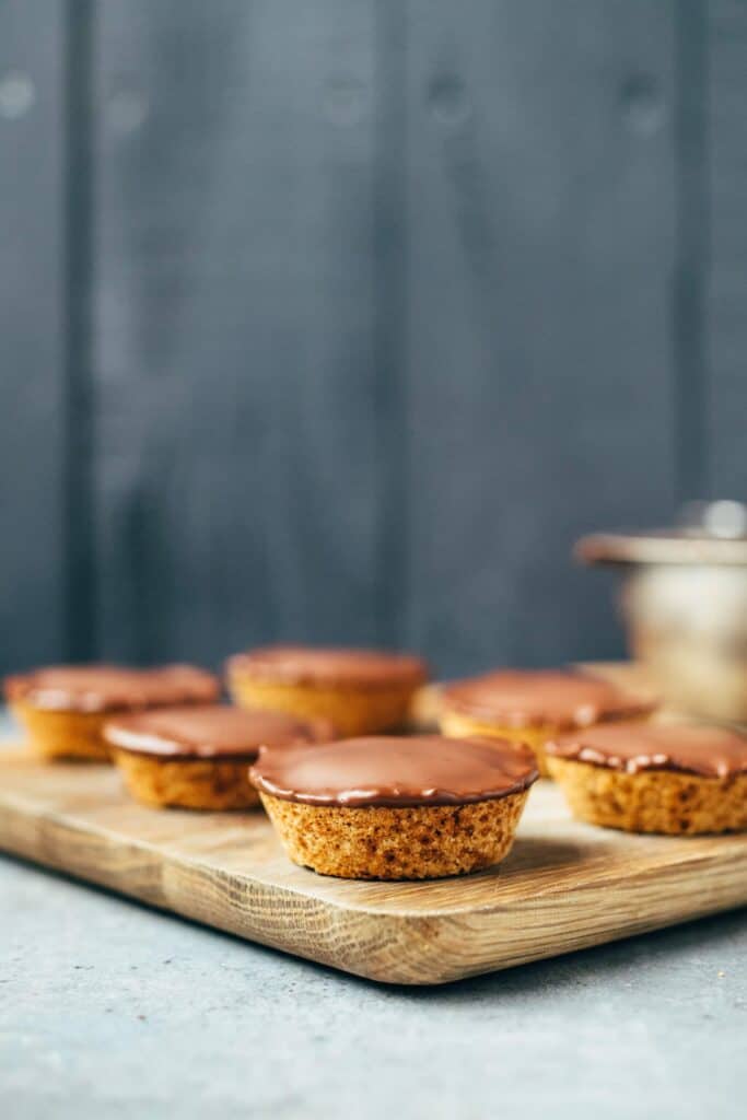 Caramel Cups (vegan)