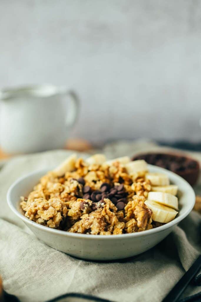 Chunky Monkey Granola (vegan)