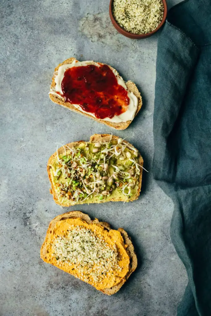 Carrot walnut bread (vegan)