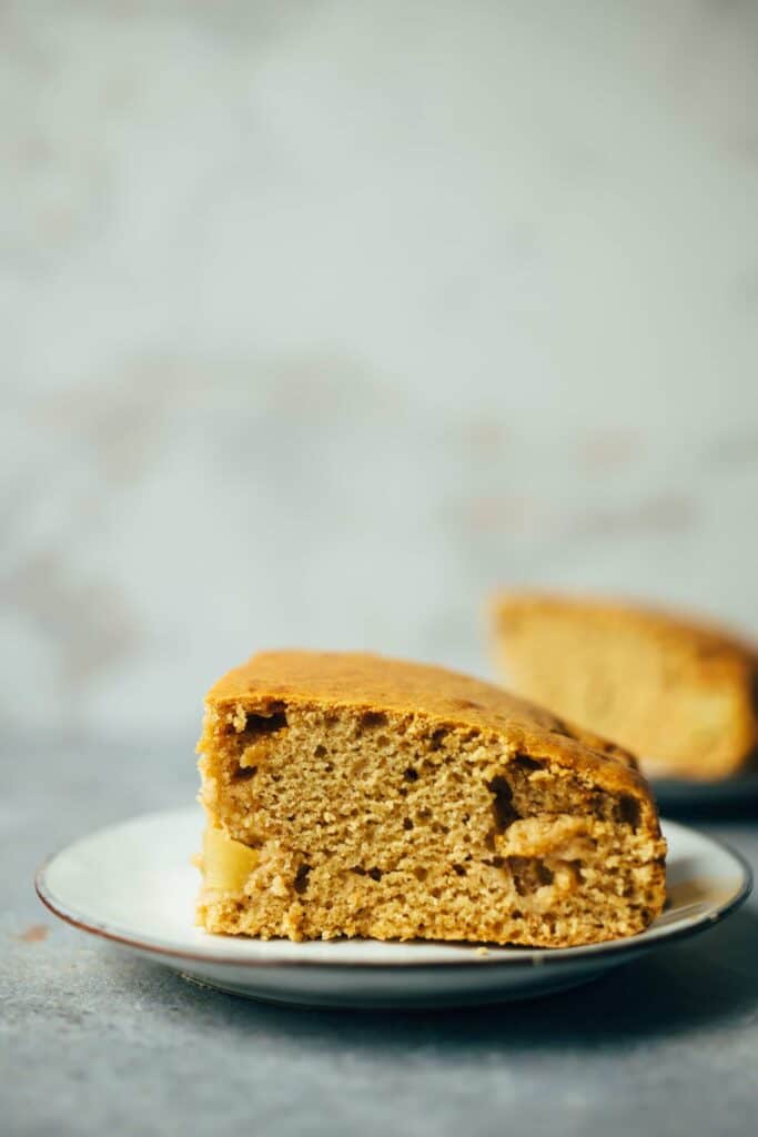 Apfelkuchen mit Vanillesauce (vegan)