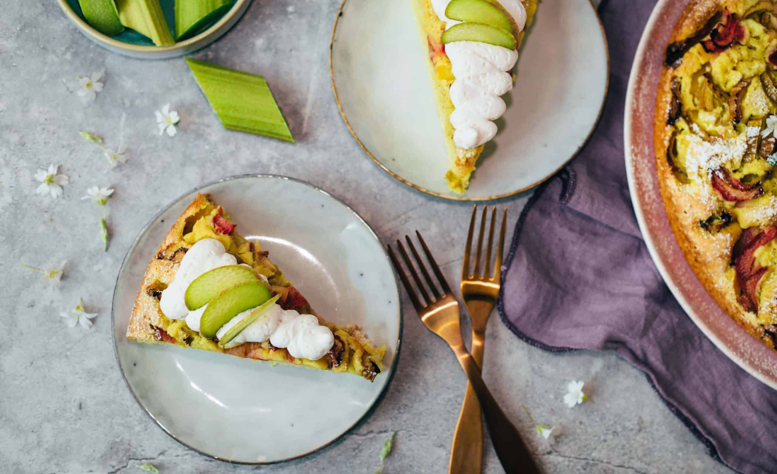 Einfacher Rhabarber Kuchen (vegan)