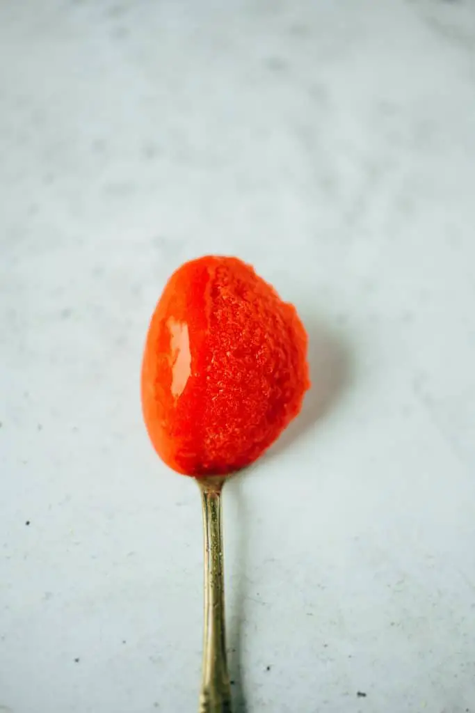 Strawberry sorbet (vegan)