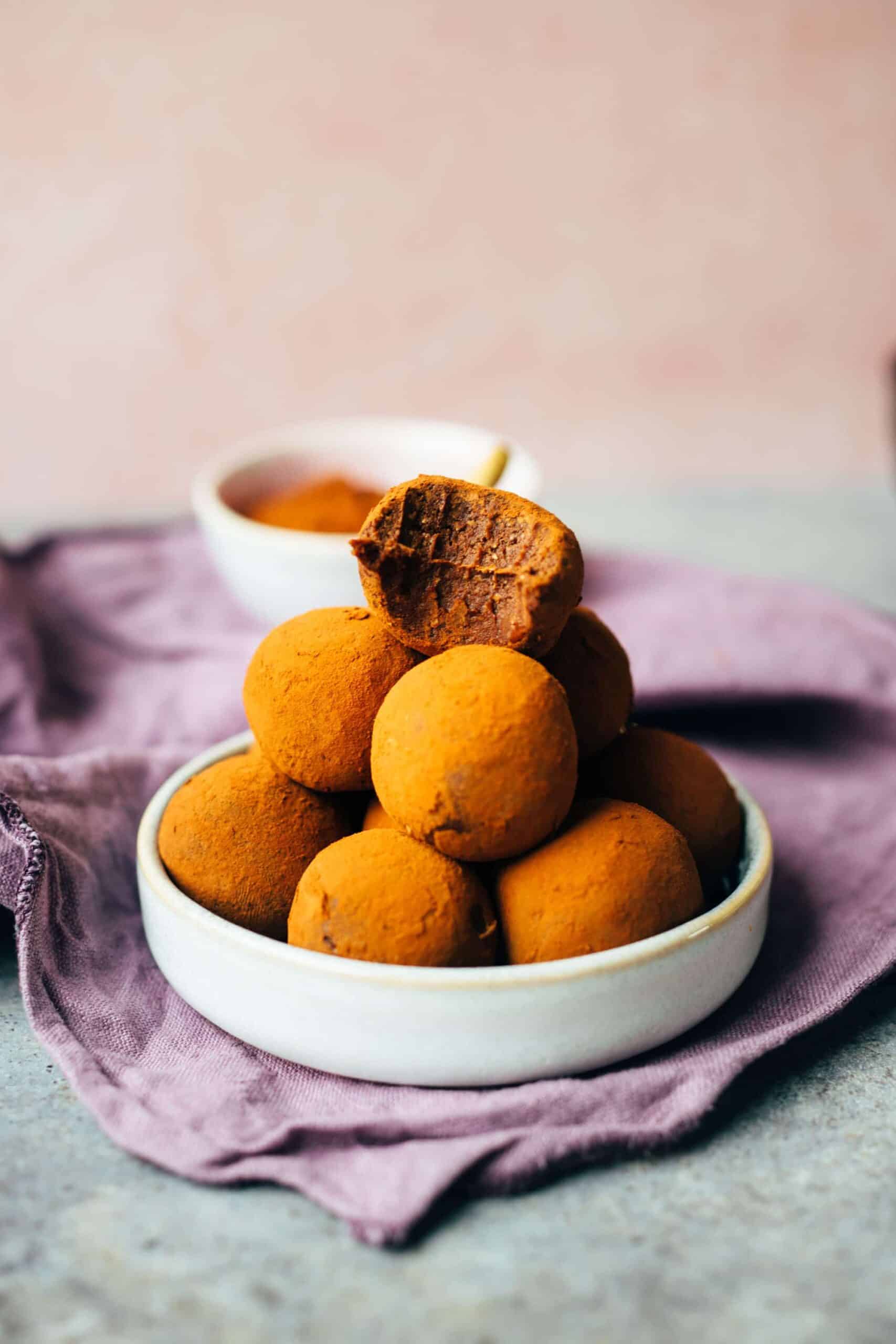 Chocolate-Protein Trüffel — VEGANE VIBES