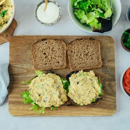 Sandwich mit „Thunfisch“ Creme (vegan)