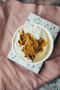 Salted Caramel Eiscreme (mit und ohne Eismaschine)