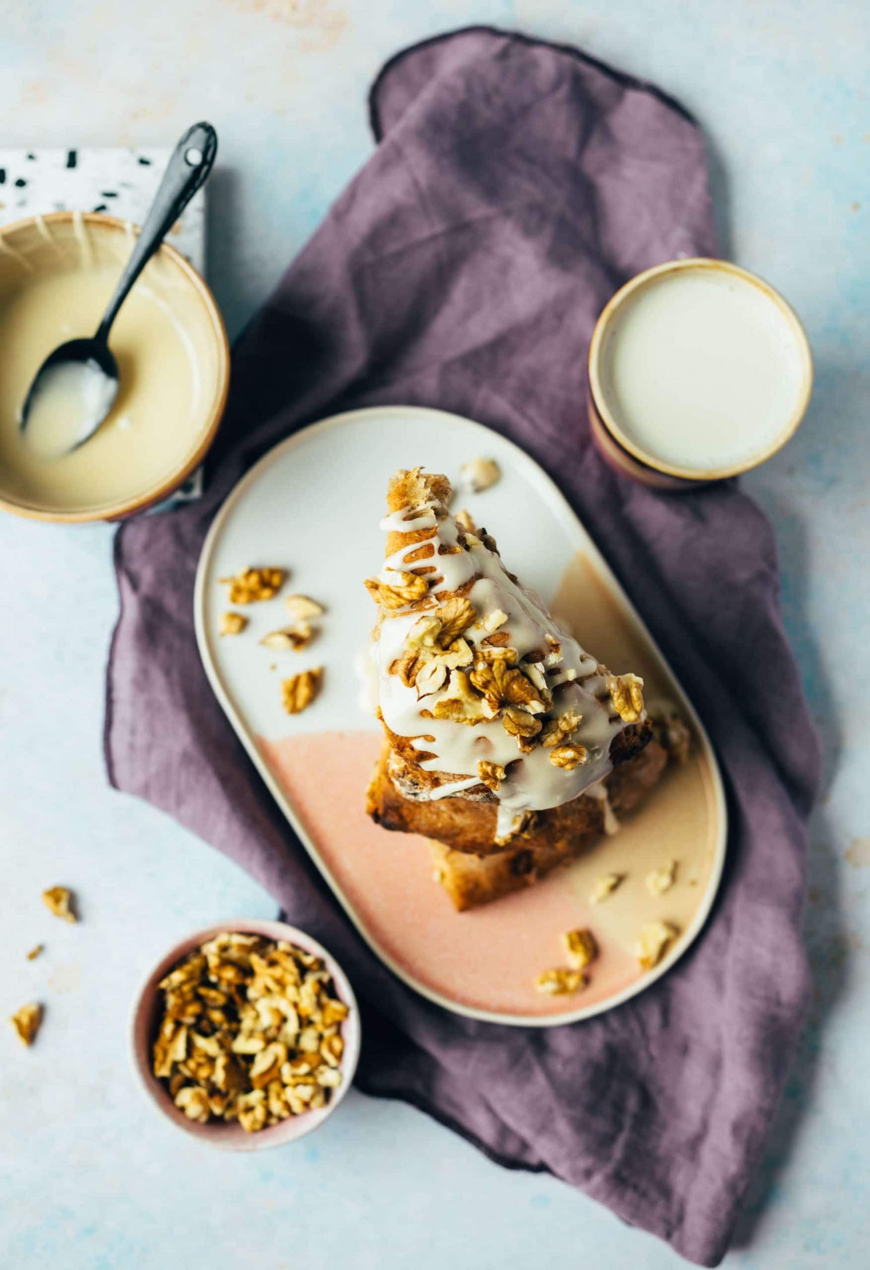 Scones mit karamellisierten Bananen (ölfrei) — VEGANE VIBES