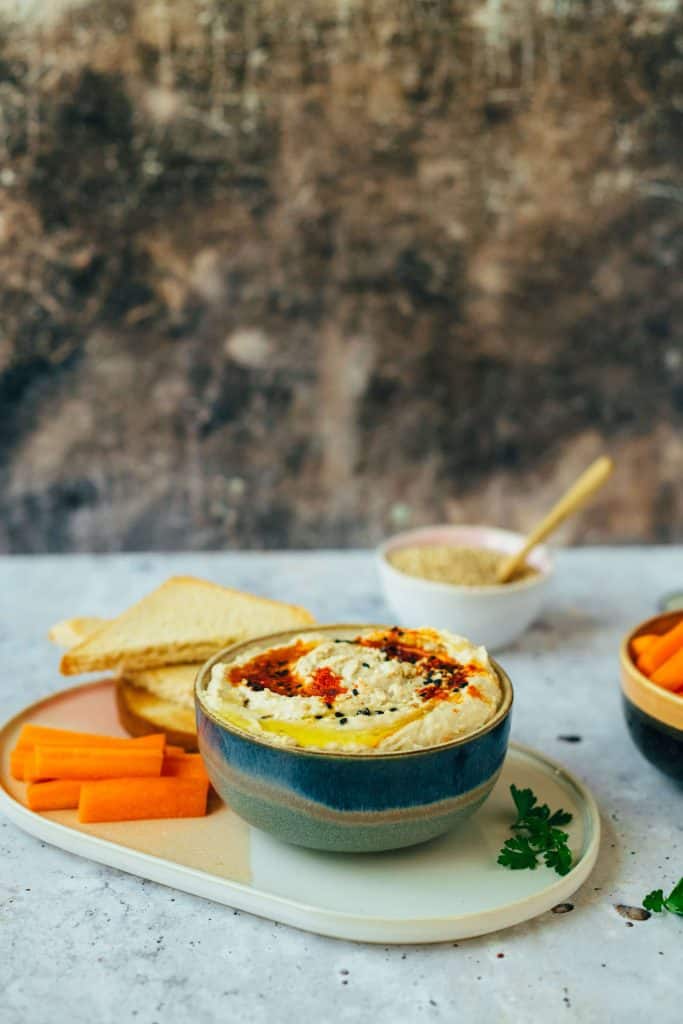 Weiße Bohnen Hummus (10 Minuten) — VEGANE VIBES