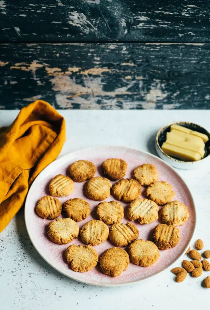 Marzipan Cookies (vegan) 20 Minuten Rezept — VEGANE VIBES