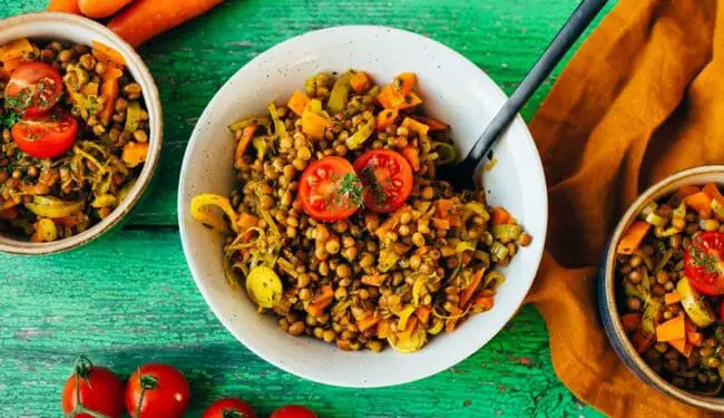 Linsen Salat mit Lauch und Karotten