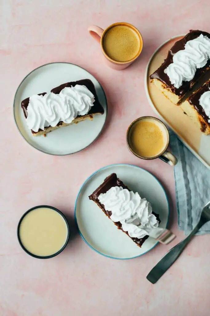 Vanillekuchen mit Schokofrosting (ölfrei)