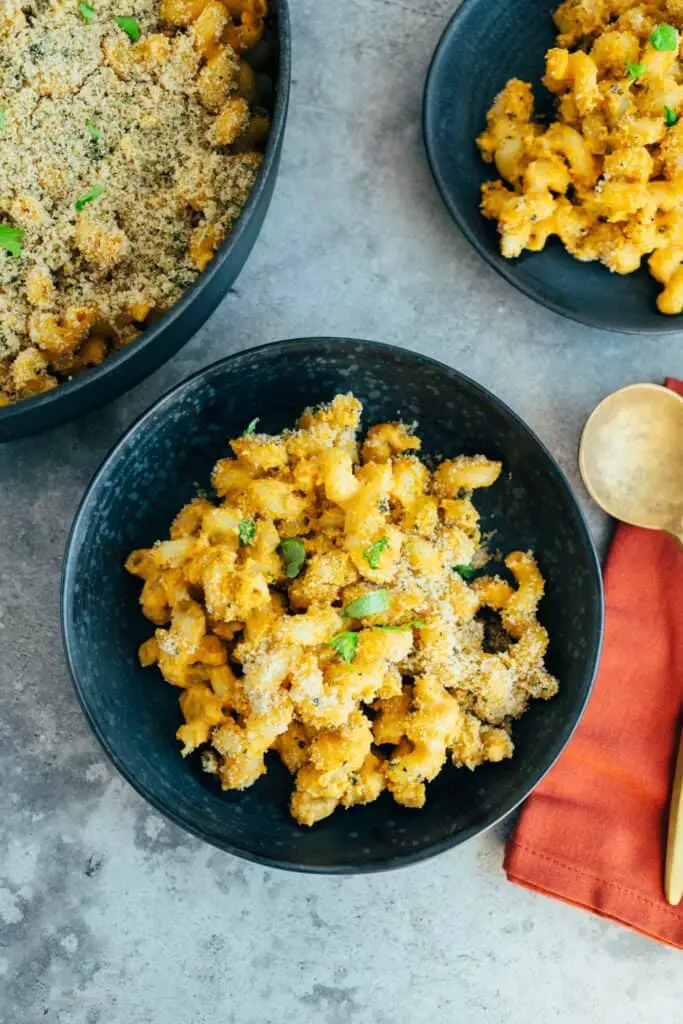 Veganes Mac and Cheese überbacken (50 Minuten)