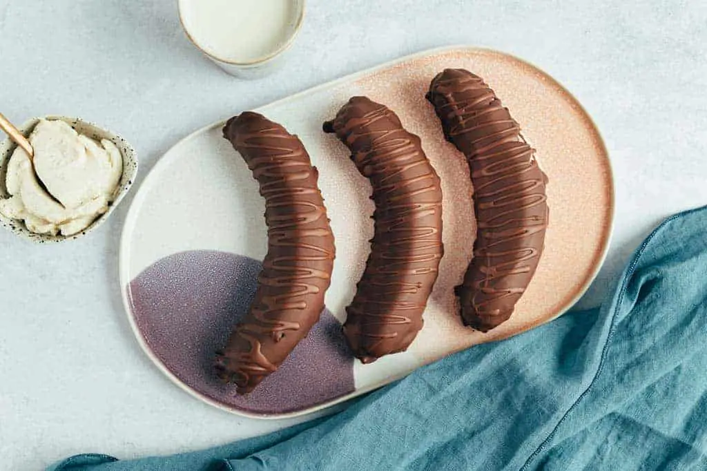 Vegane Schoko Bananen (glutenfreie Option) — VEGANE VIBES