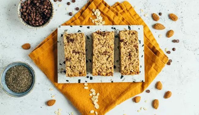 Granola Schnitten (25 Minuten) vegan & glutenfrei