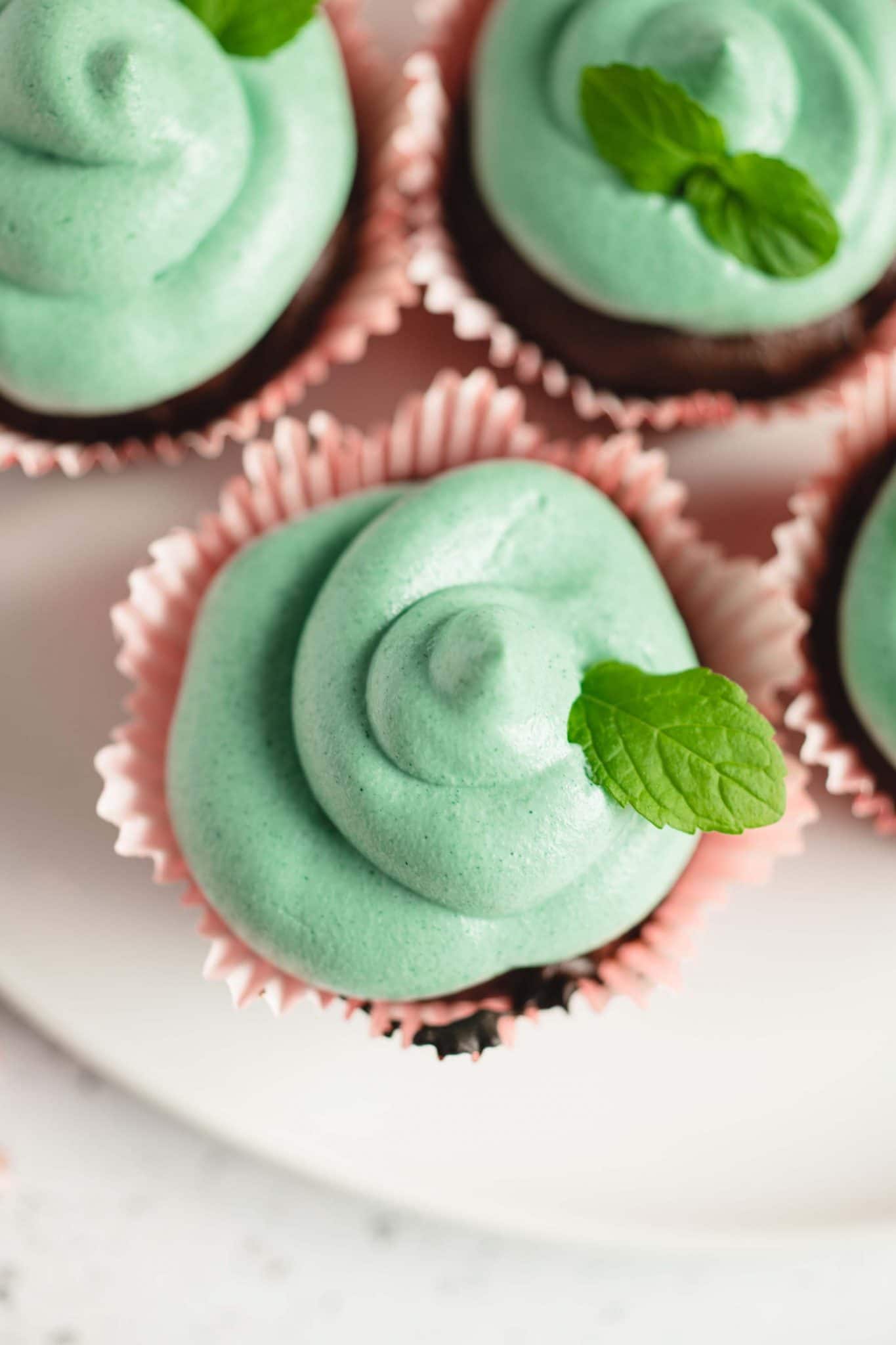 Pfefferminz-Schoko Cupcakes vegan (45 Minuten) — VEGANE VIBES