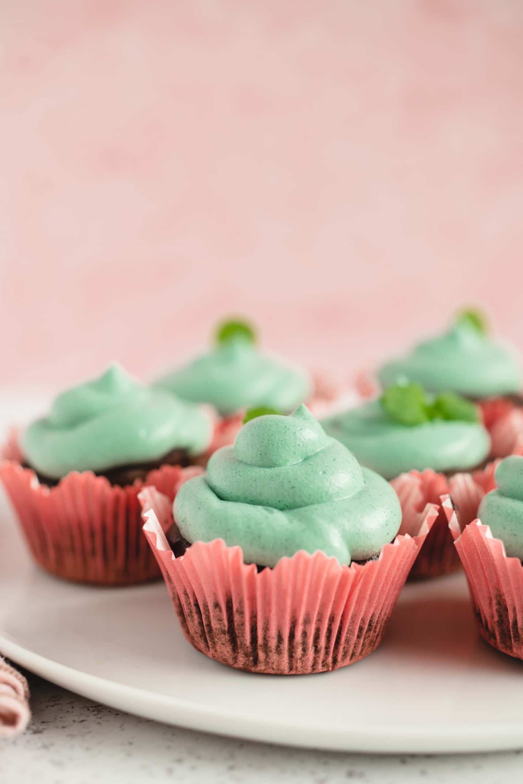 Pfefferminz-Schoko Cupcakes vegan (45 Minuten) — VEGANE VIBES
