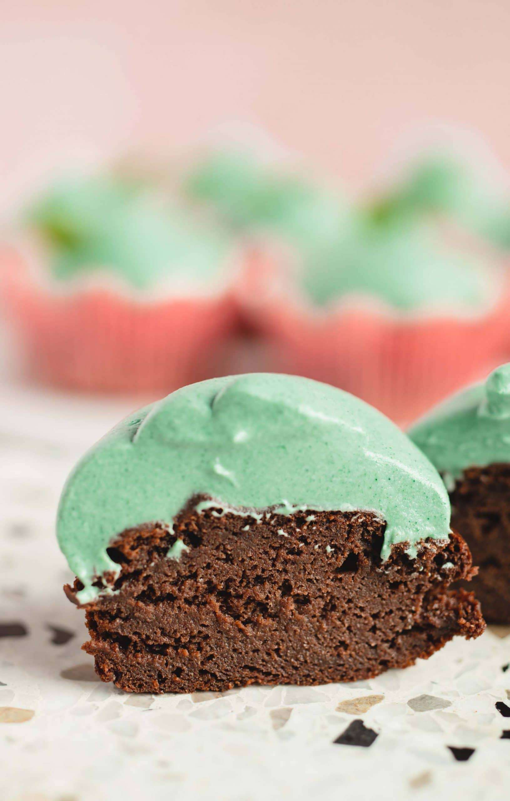 Pfefferminz-Schoko Cupcakes vegan (45 Minuten) — VEGANE VIBES