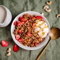 Erdbeer Granola vegan