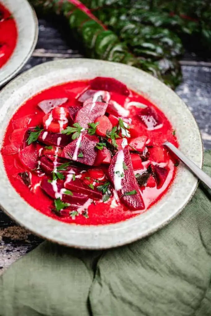 Polnische Rote-Beete Suppe (Botwinka) vegan & glutenfrei Rezept