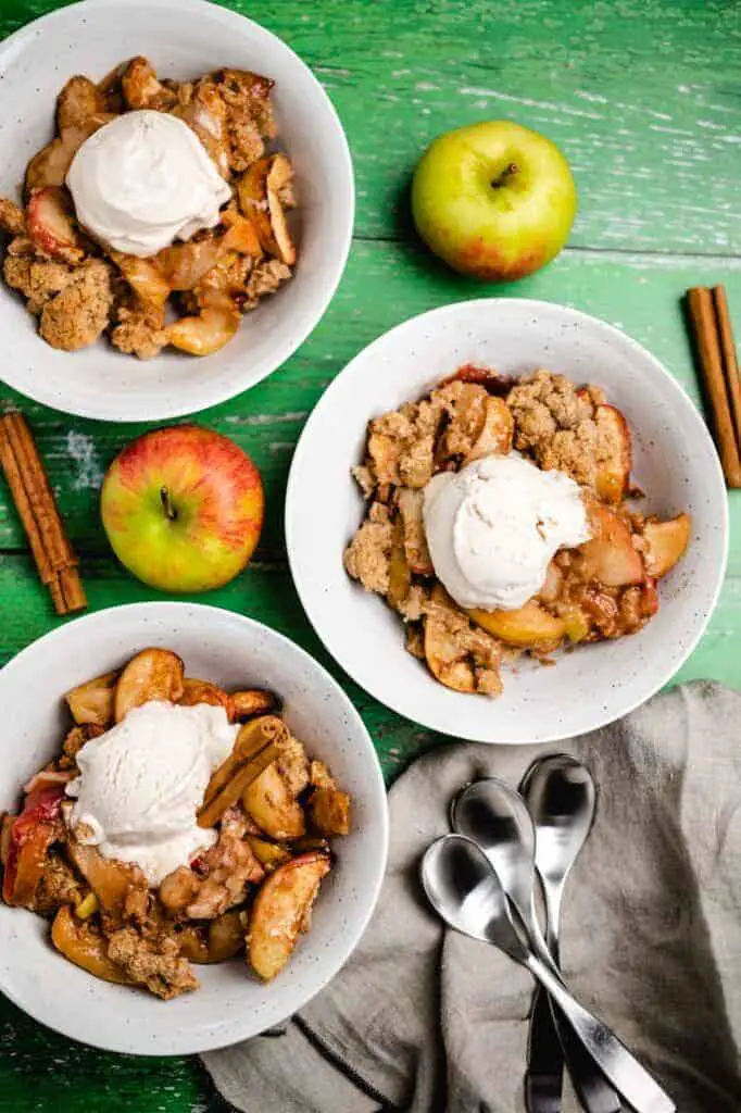 Apple Crisp (vegan & glutenfrei) Rezept