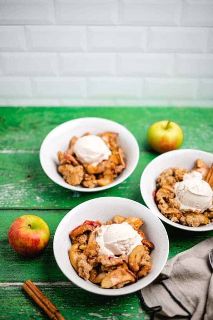 Apple Crisp (vegan & glutenfrei) Rezept