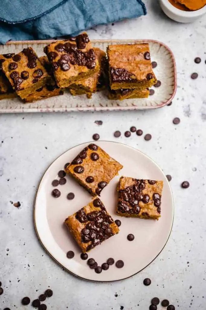 Kürbis Blondies (30 Minuten) vegan & glutenfrei