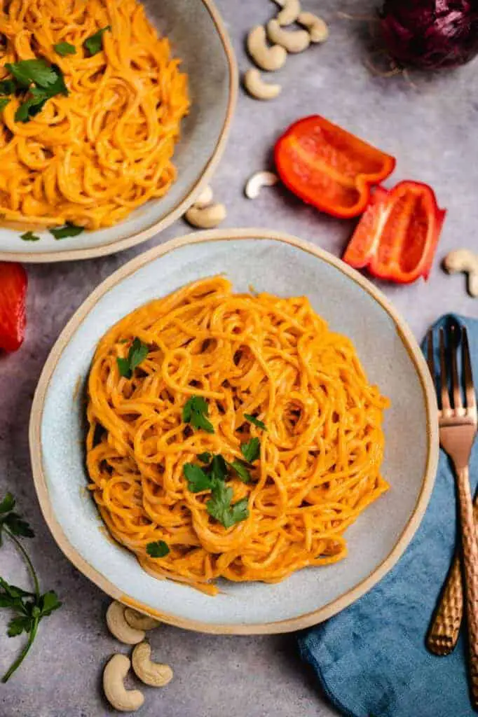 Pasta mit gerösteter Paprika Sauce