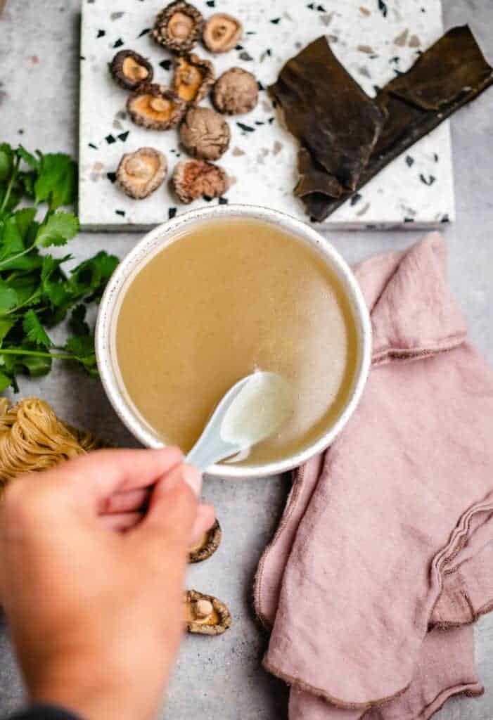 Ramen Brühe selber machen (vegan)