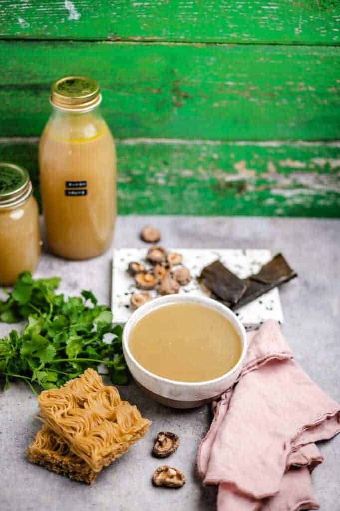 Ramen Brühe selber machen (vegan)