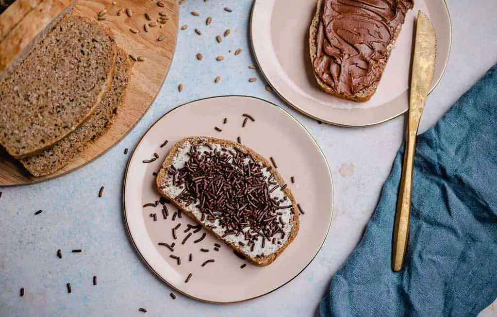 6-Korn Brot (vegan) — VEGANE VIBES