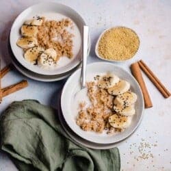 Hirse Porridge mit Tahini Karamell