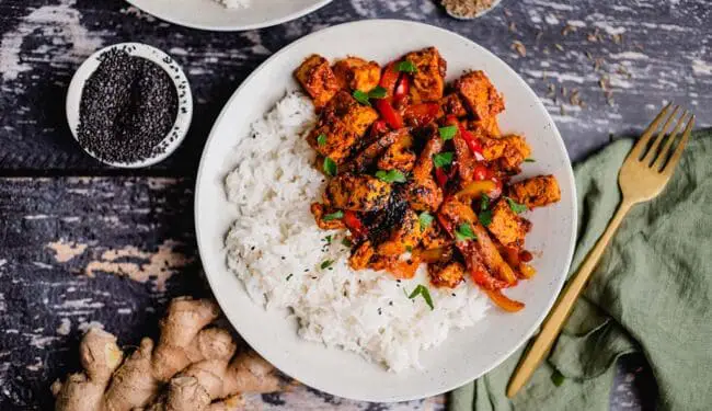 Indische Pfanne mit Paprika und Tofu (vegan & glutenfrei) Rezept