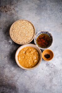 Die Zutaten für die Quinoa Happen (vegan, glutenfrei & ölfrei)