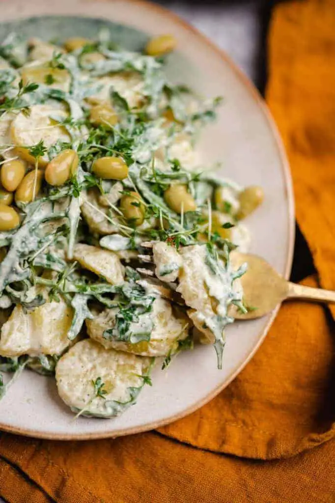 Kartoffelsalat mit Rucola und Edamame (vegan & glutenfrei) Rezept