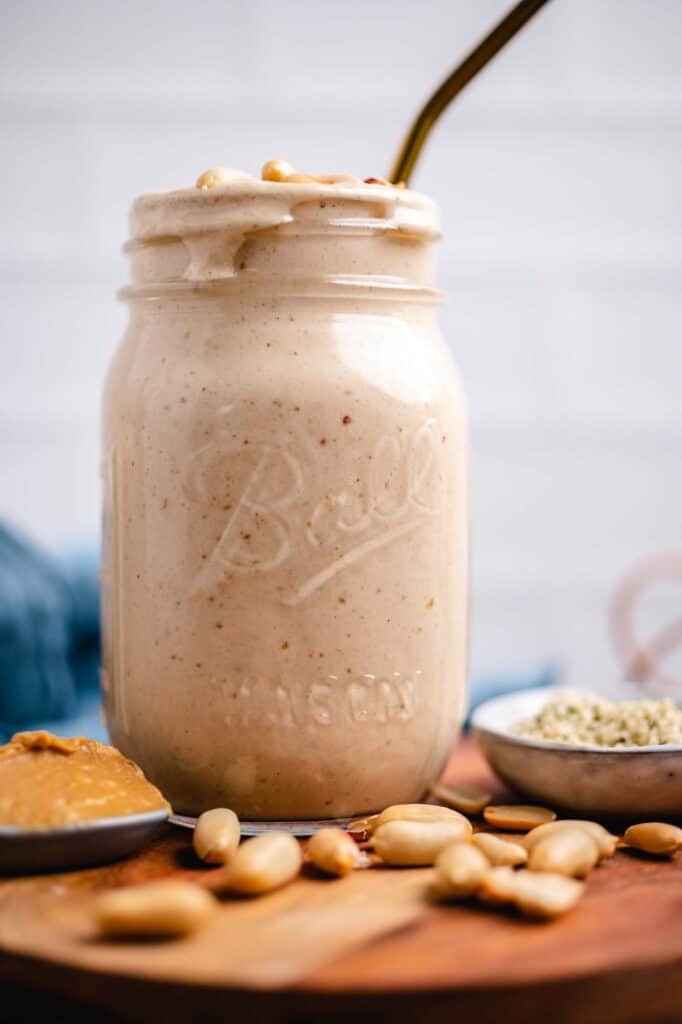 veganer Erdnussbutter Bananen Smoothie