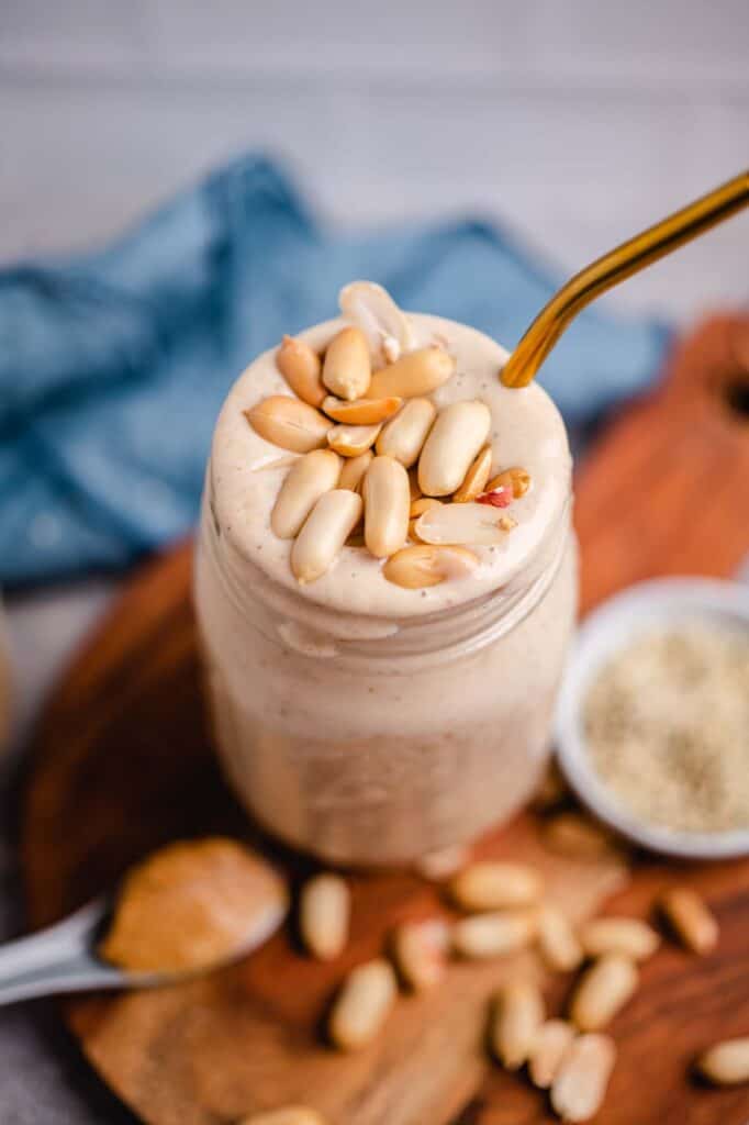 veganer Erdnussbutter Bananen Smoothie