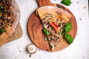 Pizza Bianco mit Pilzen vegan Rezept 16 - vegane Rezepte