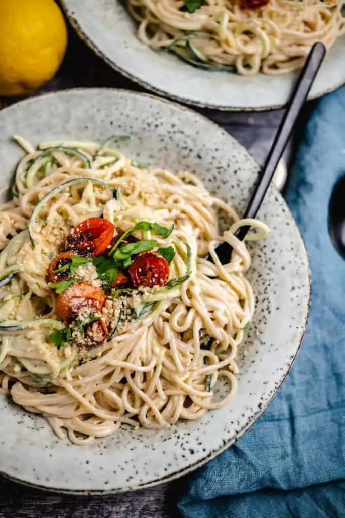 Vegane Zoodles mit Spaghetti