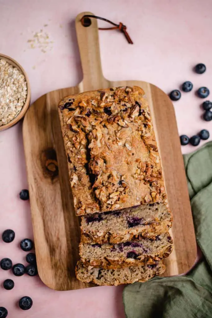 Veganes Bananen-Blaubeeren Brot (glutenfrei, ölfrei)