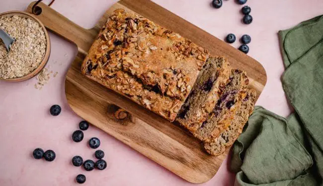 Veganes Bananen-Blaubeeren Brot (glutenfrei, ölfrei)