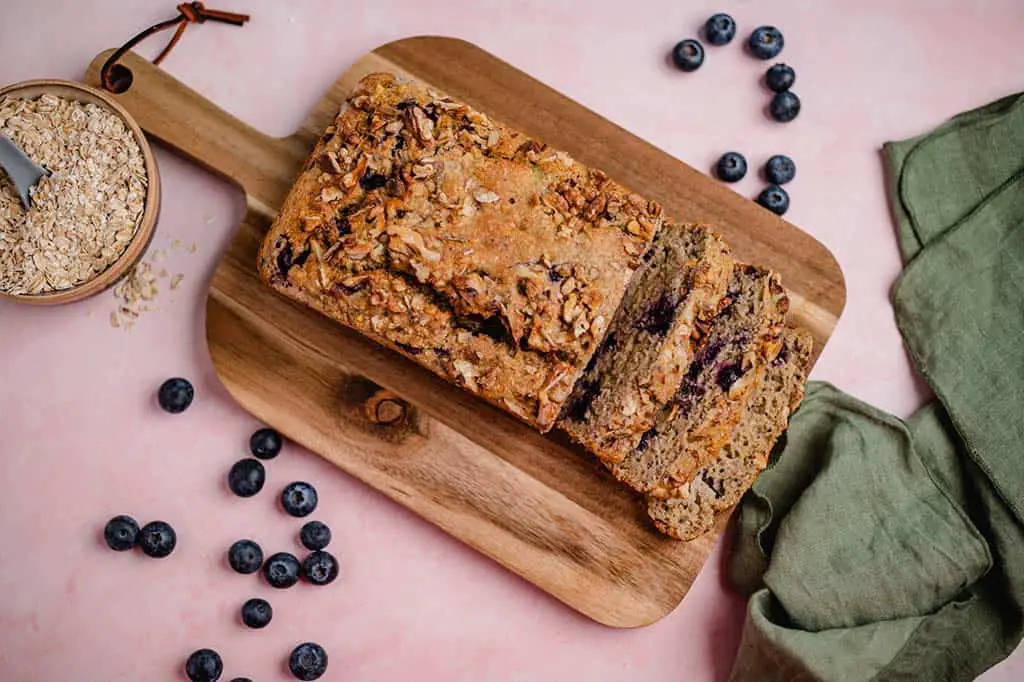 Veganes Bananen-Blaubeeren Brot (glutenfrei, ölfrei)