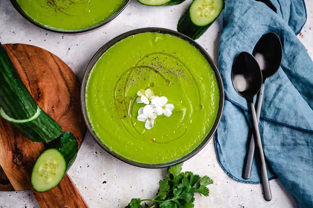 vegane Gurken Gazpacho Suppe
