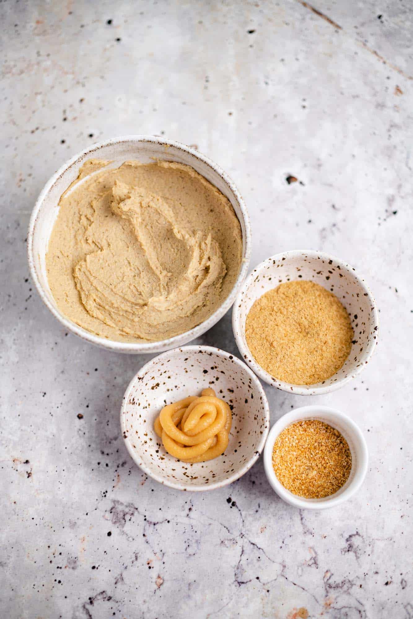 Veganes Hummus Dressing (3 Varianten) — VEGANE VIBES