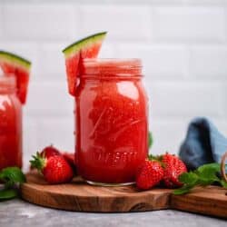 Vegane Erdbeer-Melonen Limonade (gf, öf) Rezept