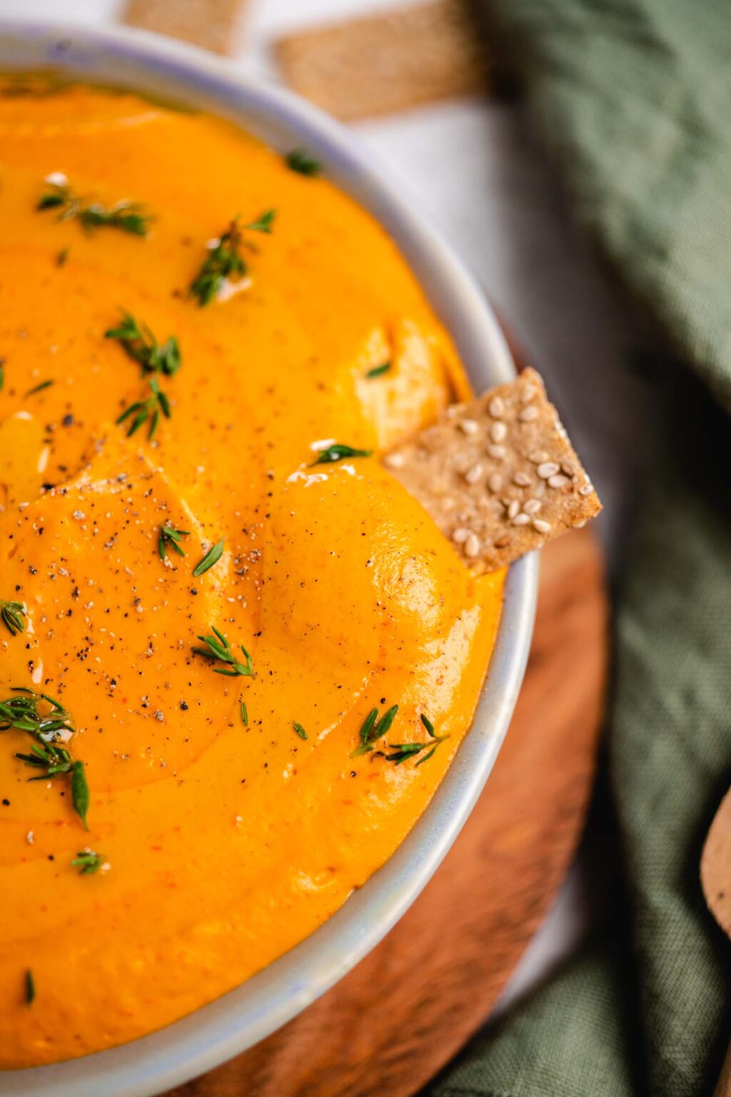 Dip aus gegrillter Paprika und Cashews — VEGANE VIBES