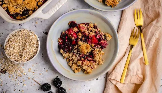 Brombeer Apfel Crumble (vegan, gf)