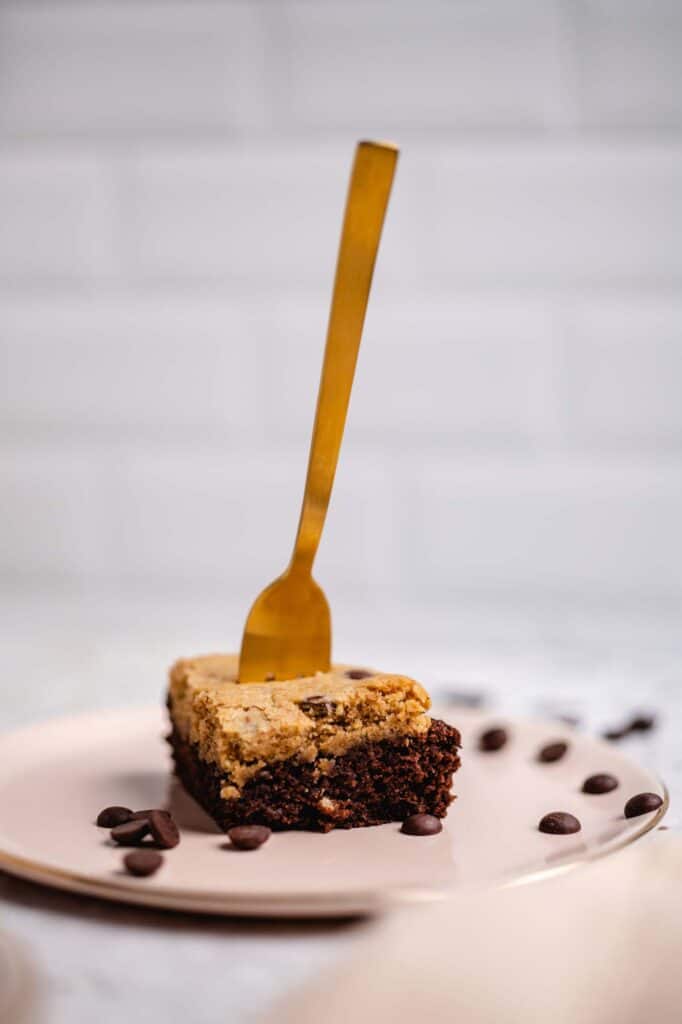 Vegane und glutenfreie Cookie Brownies