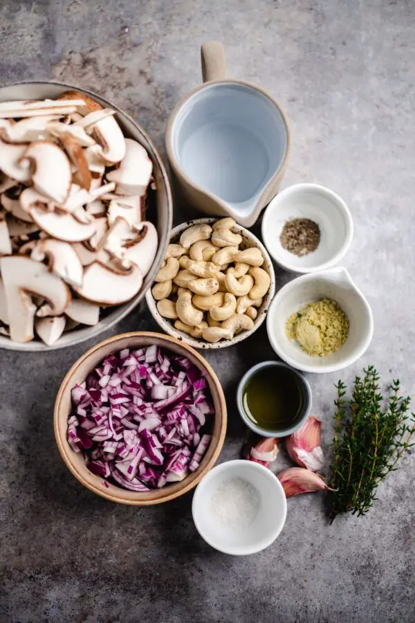 Cremige vegane Pilzsuppe (30 Minuten) gf — VEGANE VIBES