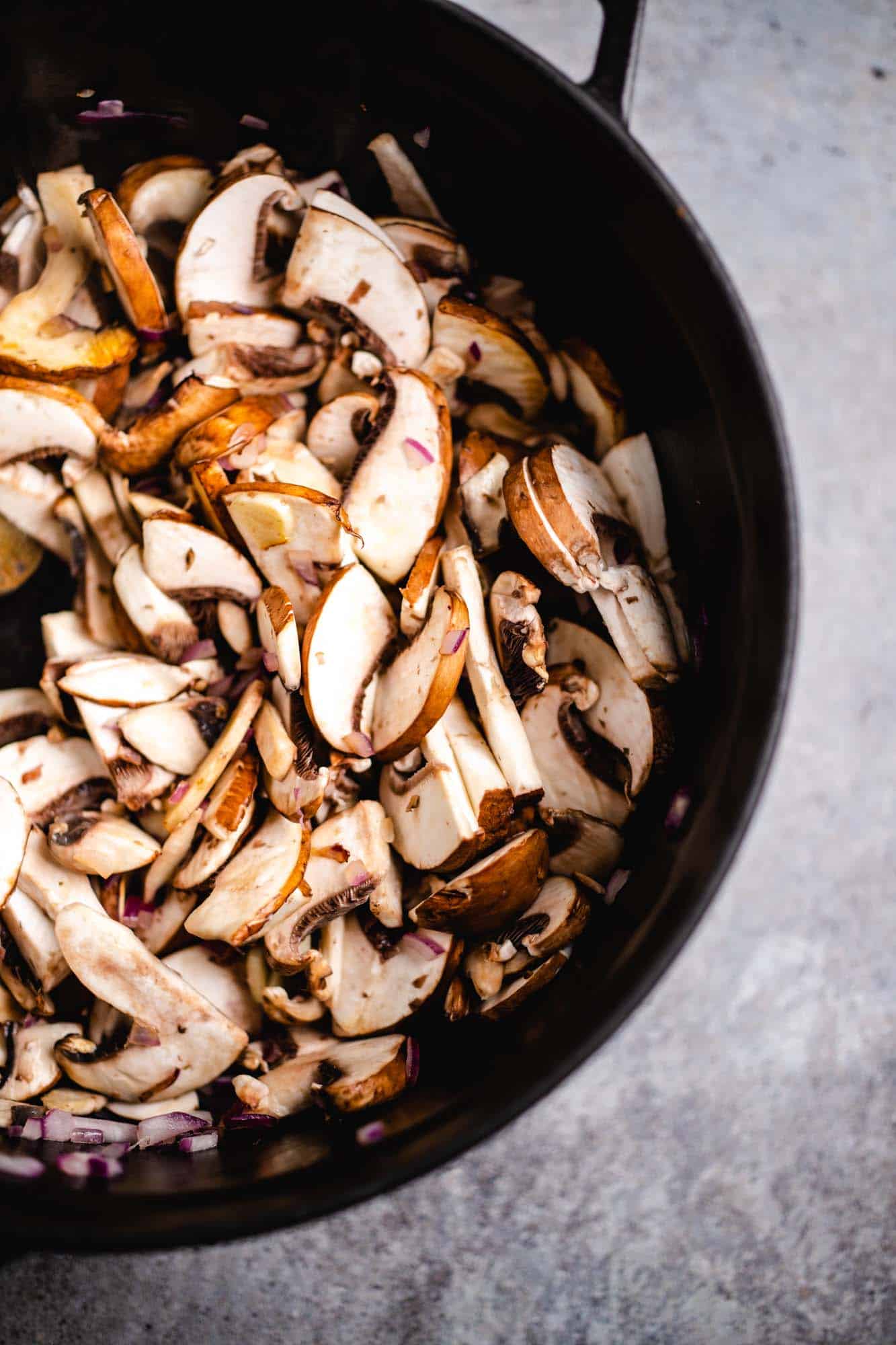 Cremige vegane Pilzsuppe (30 Minuten) gf — VEGANE VIBES